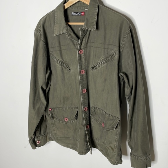 Quiksilver Jackets & Blazers - QuikSilver Army Green Jacket embroidered on back with arm Patches Sz Medium